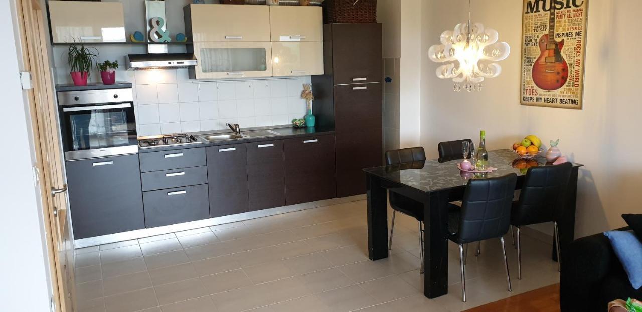 Apartma Orange Appartement Koper Buitenkant foto